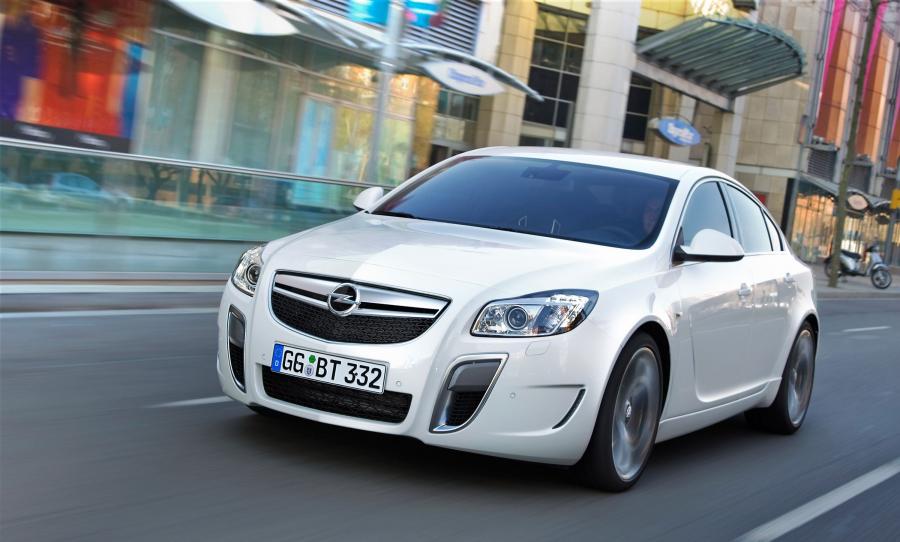  Opel Insignia OPC 2009 года  (фото 25 из 57)